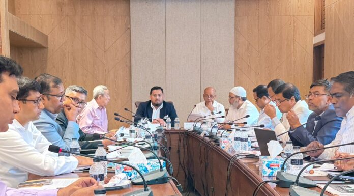 পাহাড়ে শুধু অবকাঠামো উন্নয়ন নয় মানুষকে স্বাবলম্বী করে তুলে সমাজ বদলাতে হবে : প্রতিমন্ত্রী